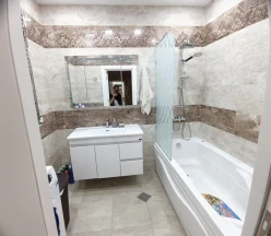 İcarə yeni tikili 3 otaqlı 140 m²,  28 May m.-13