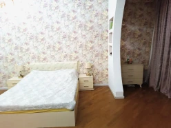 İcarə yeni tikili 3 otaqlı 140 m²,  28 May m.-10