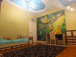 İcarə yeni tikili 3 otaqlı 140 m²,  28 May m.-17