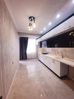 Satılır yeni tikili 2 otaqlı 85 m², Qara Qarayev m.-7