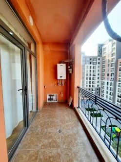 Satılır yeni tikili 2 otaqlı 85 m², Qara Qarayev m.-12