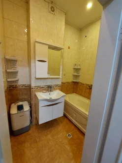 Satılır yeni tikili 2 otaqlı 70 m², Əhmədli m.-9