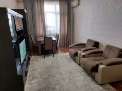 Satılır yeni tikili 2 otaqlı 70 m², Əhmədli m.-3