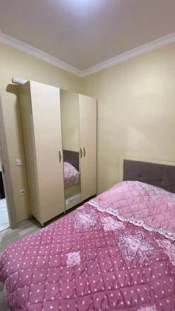 İcarə köhnə tikili 2 otaqlı 65 m²,  İnşaatçılar m.-5