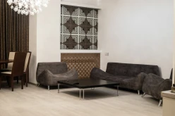 İcarə yeni tikili 3 otaqlı 167 m²,  28 May m.-5