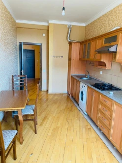 Satılır yeni tikili 2 otaqlı 90 m², Elmlər Akademiyası m.-7