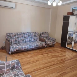 Satılır yeni tikili 2 otaqlı 62 m², İnşaatçılar m.-4