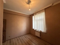 İcarə yeni tikili 2 otaqlı 60 m²,  İnşaatçılar m.-4