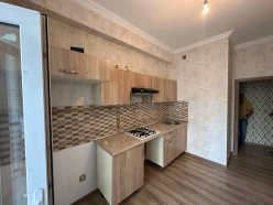 İcarə yeni tikili 2 otaqlı 60 m²,  İnşaatçılar m.-3
