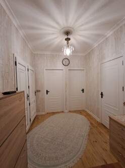Satılır yeni tikili 2 otaqlı 60 m²,  Azadlıq prospekti m.-2