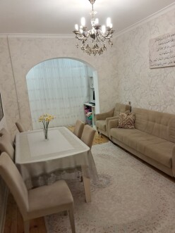Satılır yeni tikili 2 otaqlı 60 m²,  Azadlıq prospekti m.