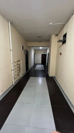 Satılır yeni tikili 2 otaqlı 52 m², İnşaatçılar m.-12