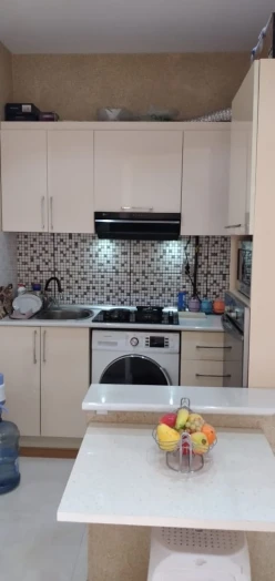 Satılır yeni tikili 2 otaqlı 52 m², İnşaatçılar m.-8