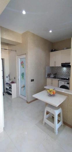 Satılır yeni tikili 2 otaqlı 52 m², İnşaatçılar m.-10