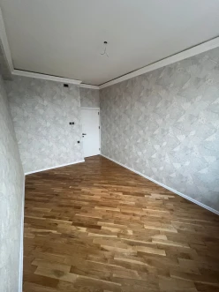 Satılır yeni tikili 3 otaqlı 80 m²,  İnşaatçılar m.-10