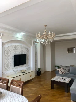 Satılır yeni tikili 3 otaqlı 105 m², Əhmədli m.