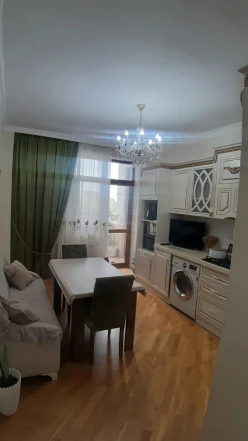 Satılır yeni tikili 3 otaqlı 105 m², Əhmədli m.-15