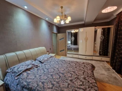 Satılır yeni tikili 3 otaqlı 111 m², İnşaatçılar m.-10