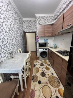 Satılır yeni tikili 2 otaqlı 60 m²,  İnşaatçılar m.-20