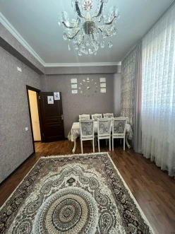 Satılır yeni tikili 2 otaqlı 60 m²,  İnşaatçılar m.-7