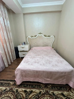 Satılır yeni tikili 2 otaqlı 60 m²,  İnşaatçılar m.-8