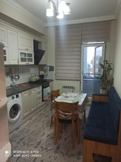 Satılır yeni tikili 2 otaqlı 77 m², Yasamal r.-5