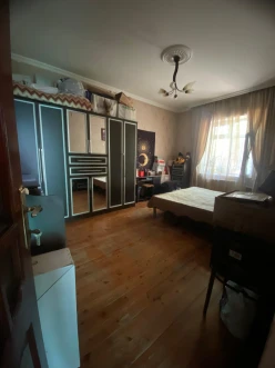 Satılır ev/villa 3 otaqlı 100 m²,  Bakıxanov