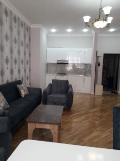 İcarə yeni tikili 2 otaqlı 70 m², Nərimanov r.-3