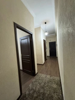 Satılır yeni tikili 2 otaqlı 60 m², İnşaatçılar m.-3