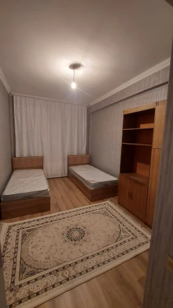 İcarə yeni tikili 3 otaqlı 80 m², İnşaatçılar m.-3