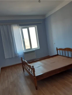 İcarə köhnə tikili 3 otaqlı 80 m², İnşaatçılar m.-4