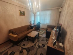 Satılır yeni tikili 2 otaqlı 60 m², İnşaatçılar m.-4