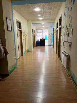 İcarə ofis 6 otaqlı 210 m²,  İnşaatçılar m.-4