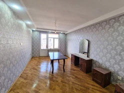Satılır yeni tikili 3 otaqlı 140 m²,  Nərimanov-9