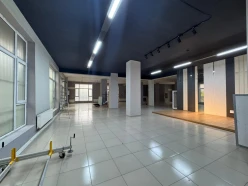 İcarə obyekt 600 m²,  Xətai-5