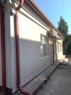 İcarə obyekt 600 m²,  Xətai-13