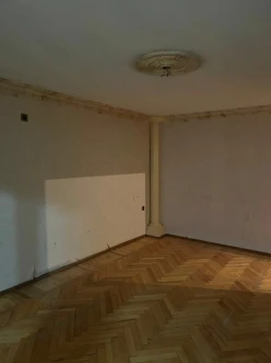 Satılır köhnə tikili 3 otaqlı 75 m², Memar Əcəmi m.-3