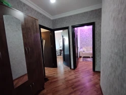 Satılır köhnə tikili 3 otaqlı 90 m², İnşaatçılar m.-7