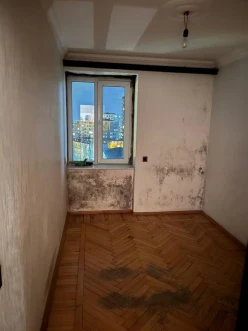 Satılır köhnə tikili 3 otaqlı 75 m², Memar Əcəmi m.-2