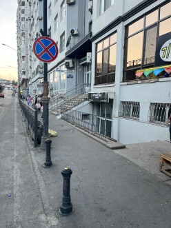Satılır obyekt 260 m²,  Memar Əcəmi m.-12