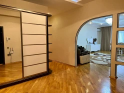 Satılır yeni tikili 3 otaqlı 154 m², Neftçilər m.-4