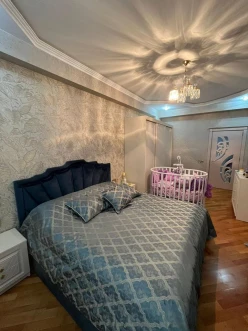 Satılır yeni tikili 2 otaqlı 89 m², İnşaatçılar m.-13