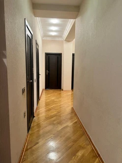 Satılır yeni tikili 3 otaqlı 154 m², Neftçilər m.-11