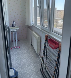 Satılır yeni tikili 2 otaqlı 80 m², İnşaatçılar m.-4