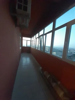 Satılır yeni tikili 4 otaqlı 127.3 m², Avtovağzal m.-6