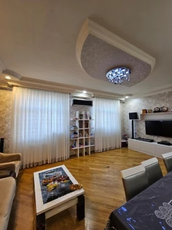Satılır yeni tikili 3 otaqlı 119 m²,  İçəri Şəhər m.-3