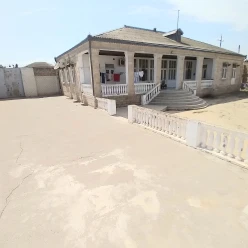 Satılır ev/villa 5 otaqlı 360 m², Maştağa q.-4 Satılır ev/villa 5 otaqlı 360 m², Maştağa q.-4