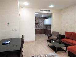 İcarə yeni tikili 2 otaqlı 90 m², Səbail r.-4