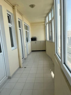 Satılır yeni tikili 2 otaqlı 100 m², İnşaatçılar m.-5