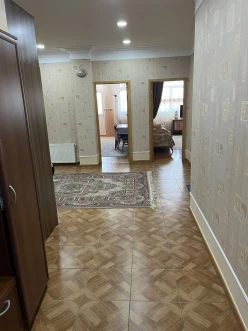 Satılır yeni tikili 2 otaqlı 100 m², İnşaatçılar m.-3